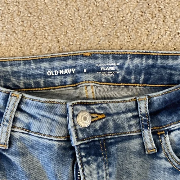 Flare Jeans - Picture 4 of 5